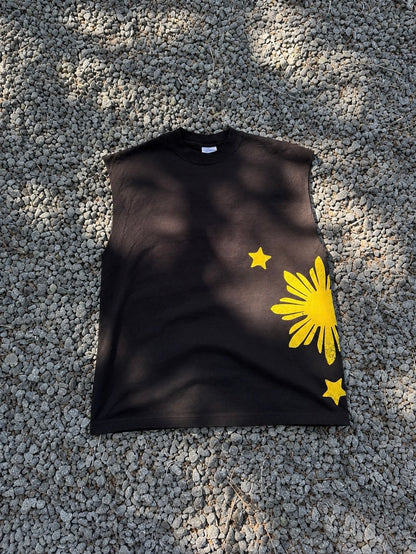 GOLDEN MUSCLE TEE