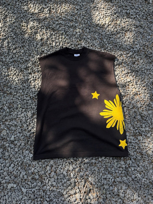 GOLDEN MUSCLE TEE