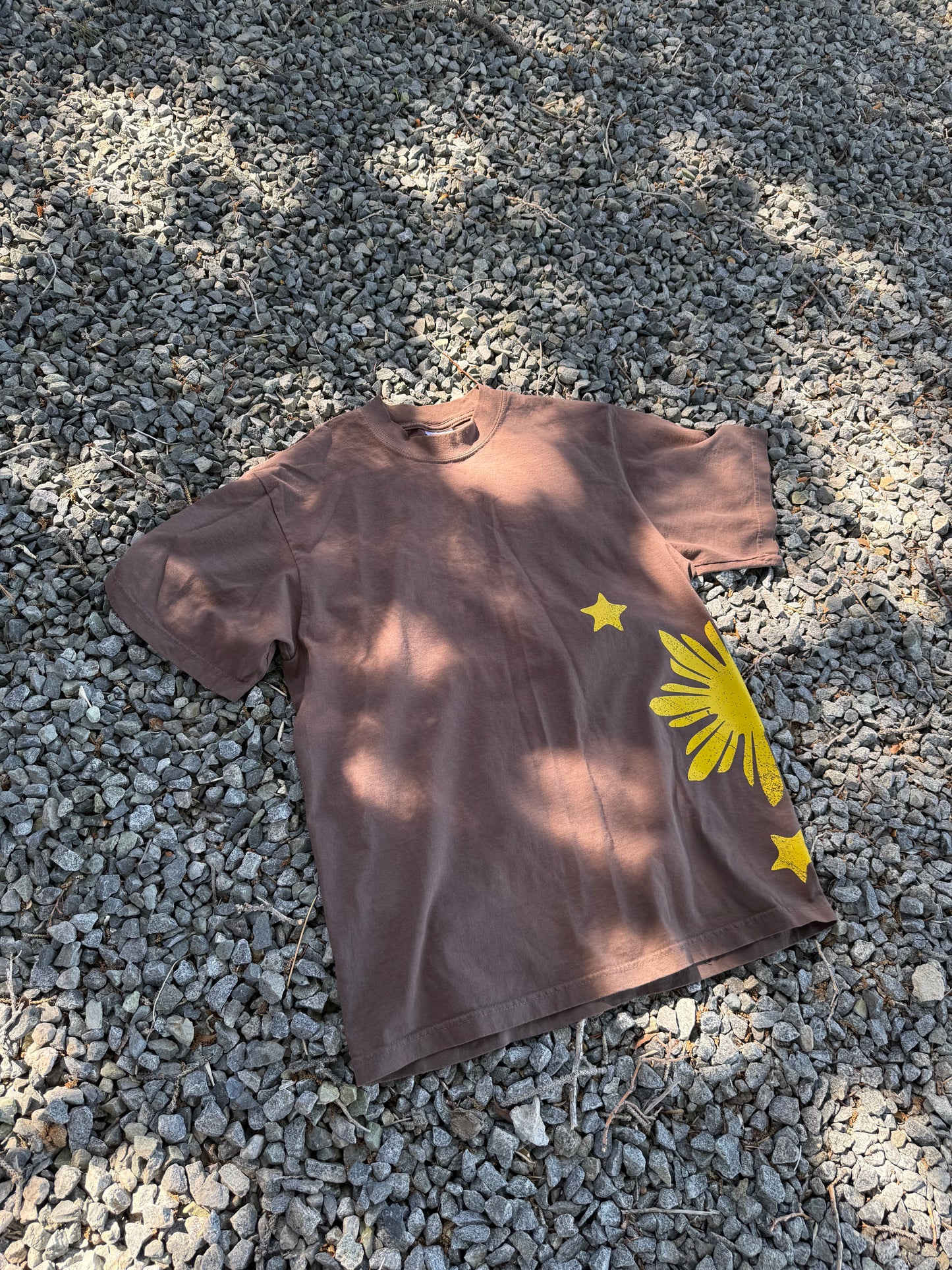 GOLDEN OVERSIZED TEE